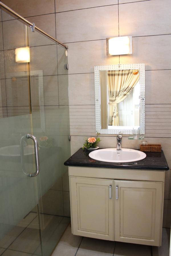Hoang Gia Doc Let Hotel Ấp Ninh Hòa  Kültér fotó