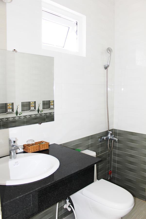 Hoang Gia Doc Let Hotel Ấp Ninh Hòa  Kültér fotó